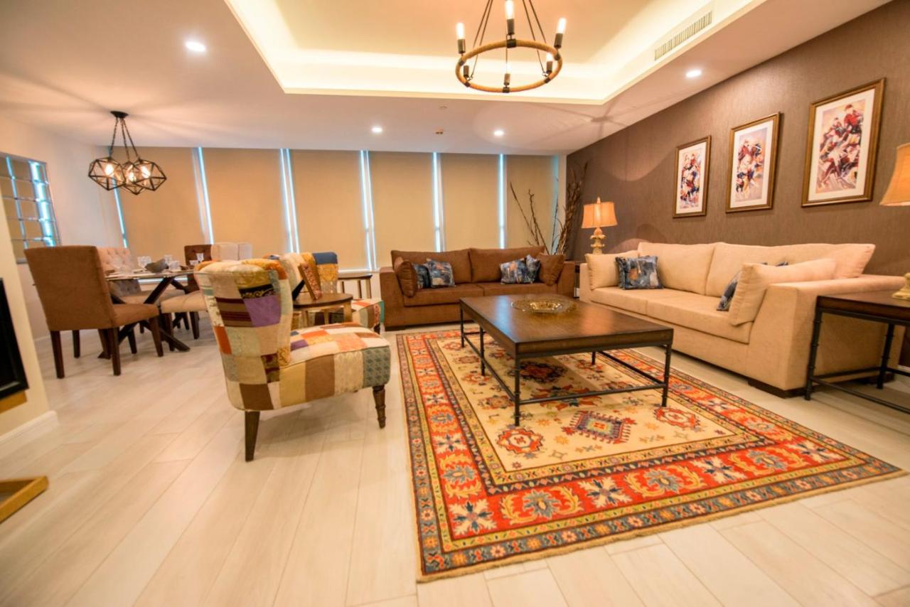 Centaurus Hotel Suites 이슬라마바드 외부 사진