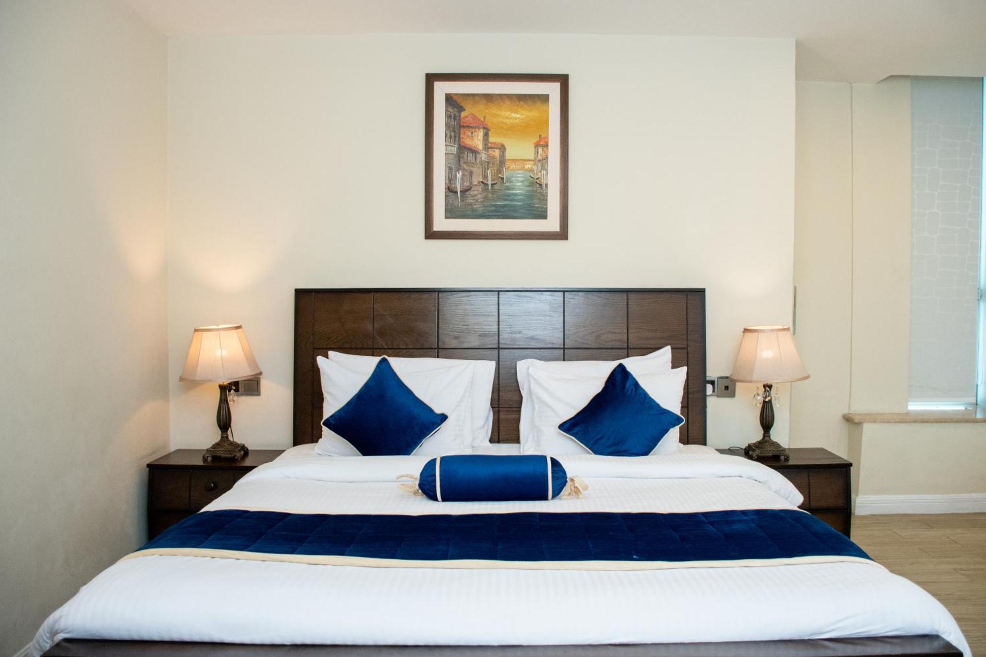 Centaurus Hotel Suites 이슬라마바드 외부 사진