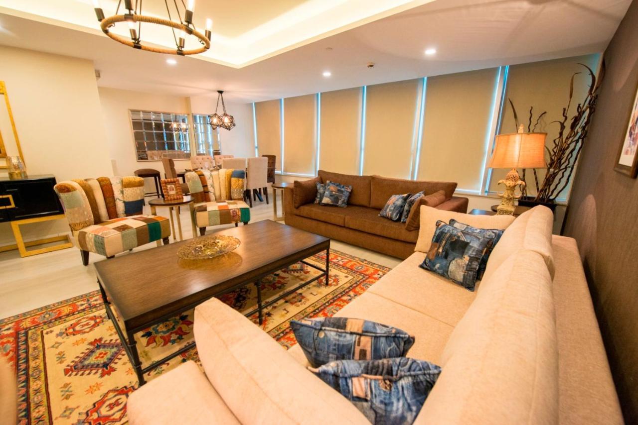 Centaurus Hotel Suites 이슬라마바드 외부 사진